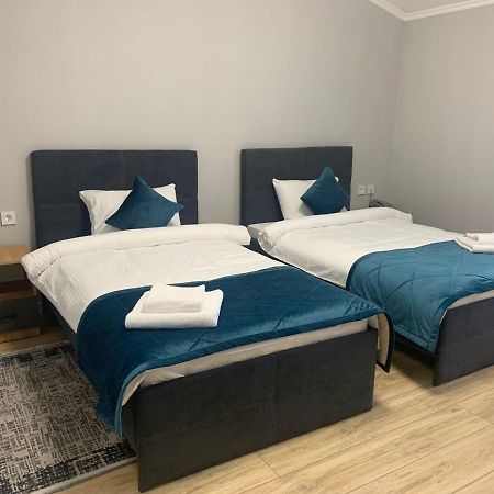 Гостиничный Комплекс Адал Shchuchinsk Ngoại thất bức ảnh