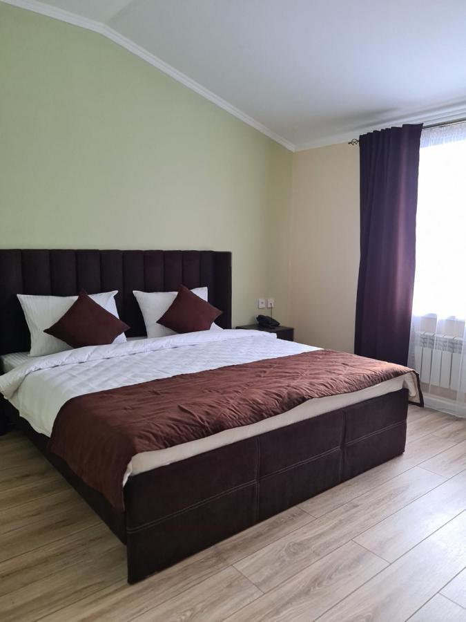 Гостиничный Комплекс Адал Shchuchinsk Ngoại thất bức ảnh